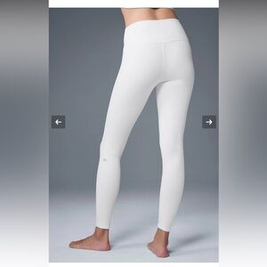 Alo leggings- White